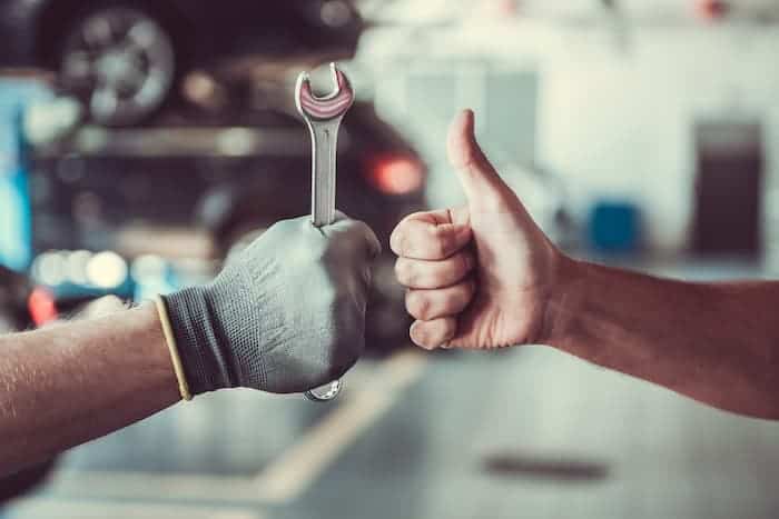 Car maintenance DIY versus leaving it to the professionals
