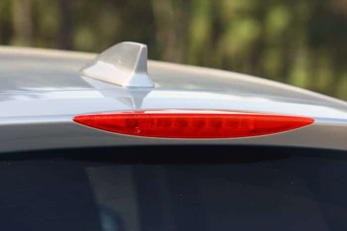 How to replace third brake light